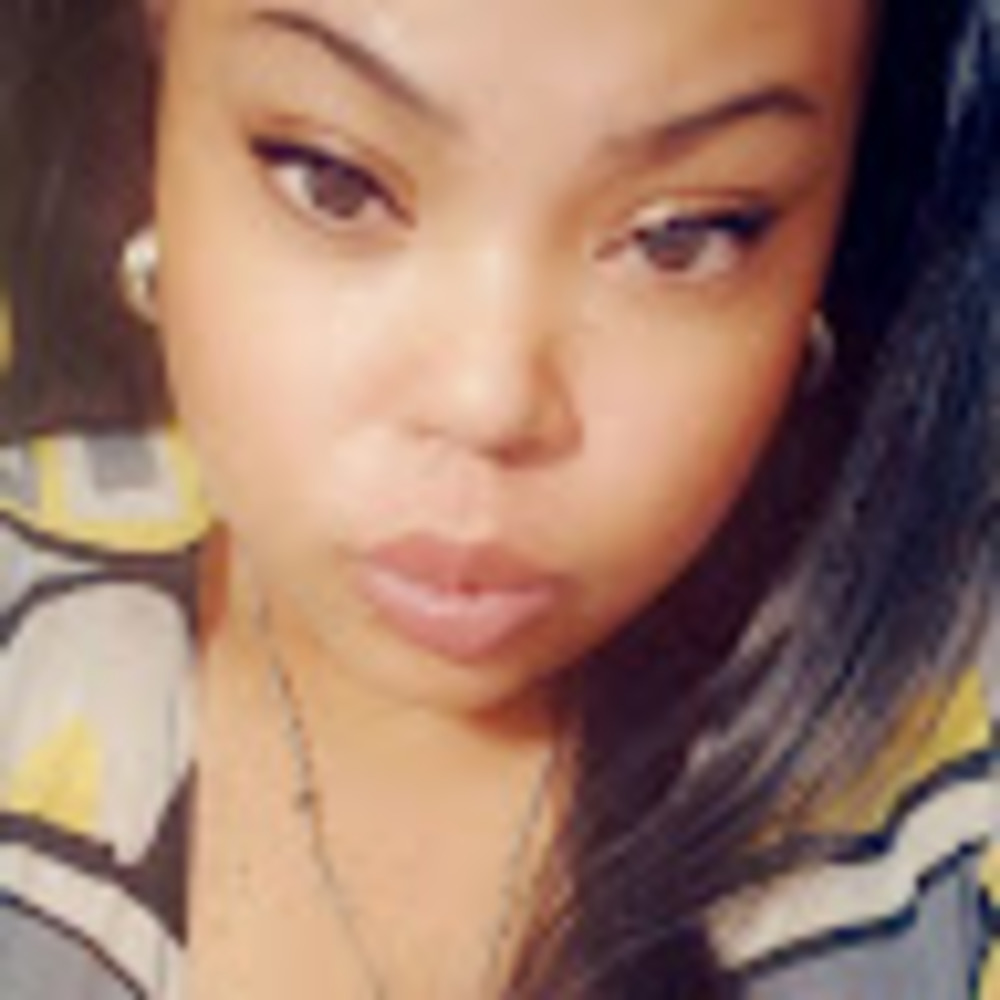 Meet your Posher, Camille